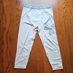 Under Armour Light Gray Athletic Leggings